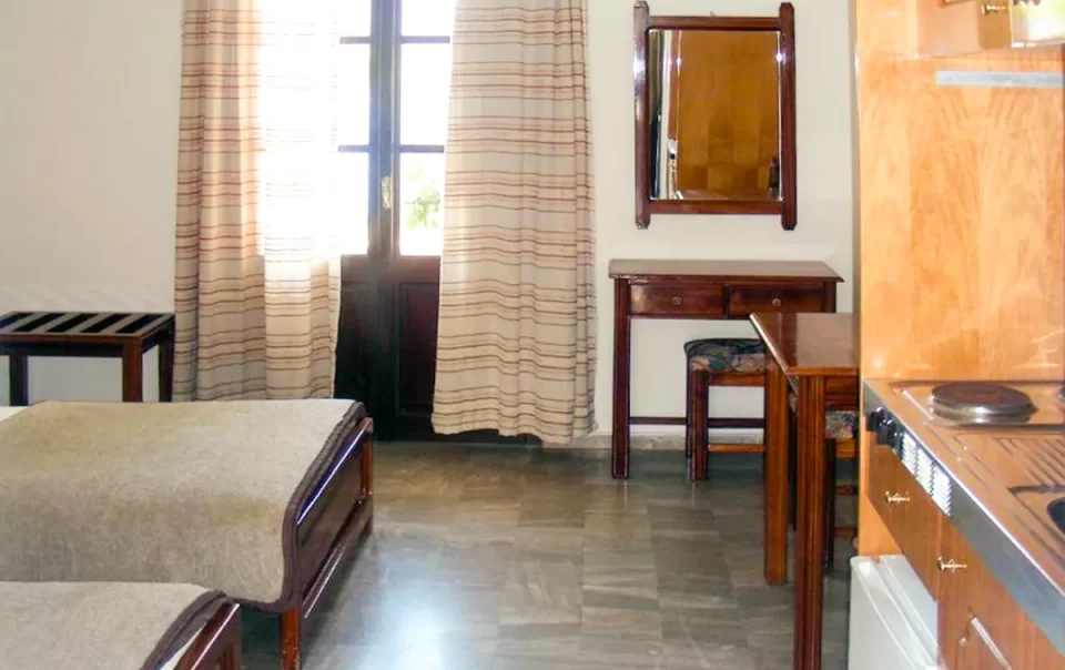 studio with sea view