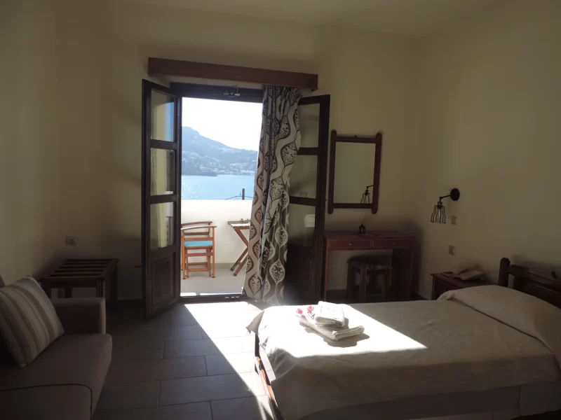 king studio sea view
