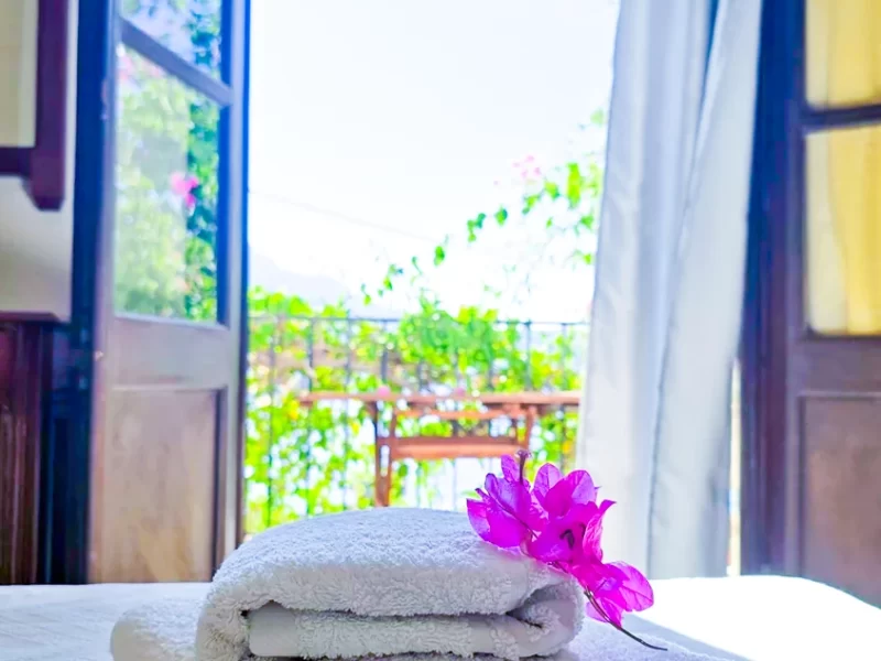 studio sea view porta potha 3